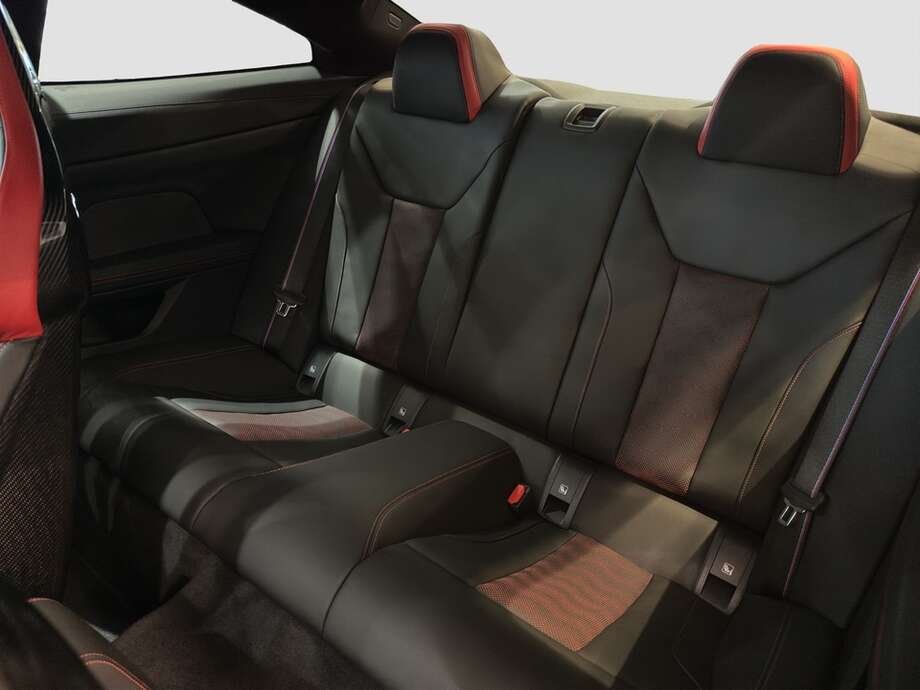 BMW M4 (Bild 6/16)