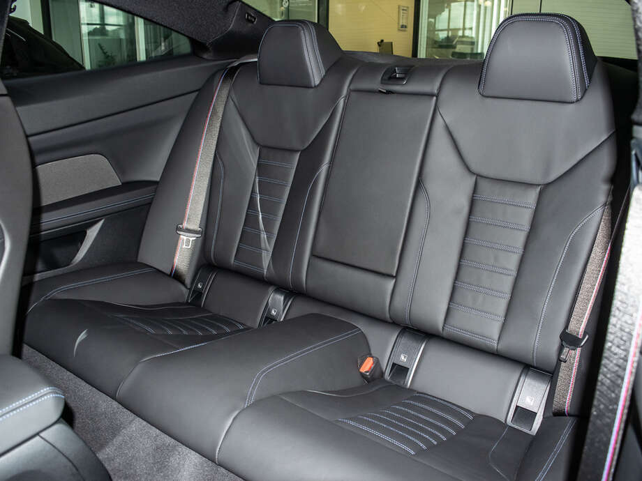 BMW M440 (Bild 8/17)