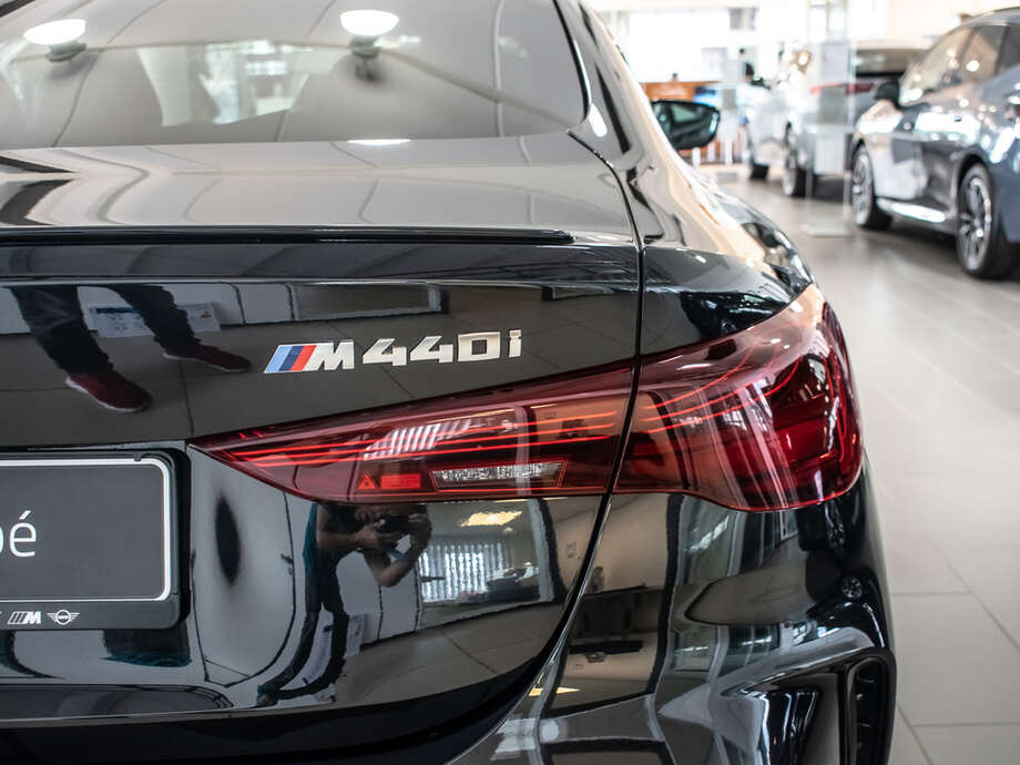 BMW M440 (Bild 9/17)