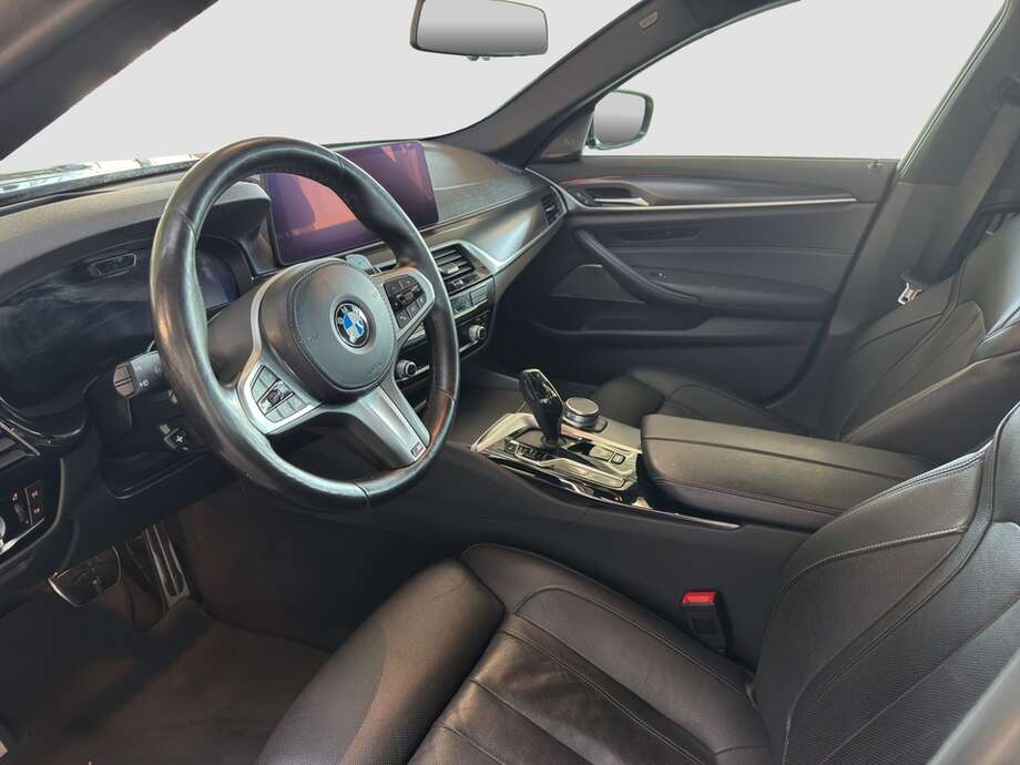 BMW M550 (Bild 2/22)
