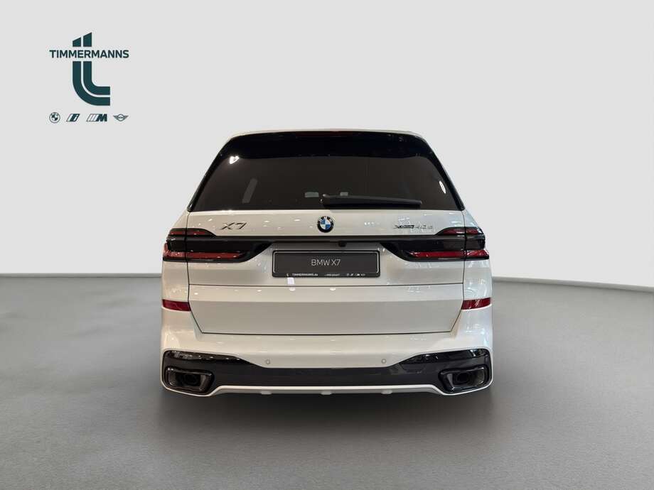 BMW X7 xDrive40d (Bild 11/16)