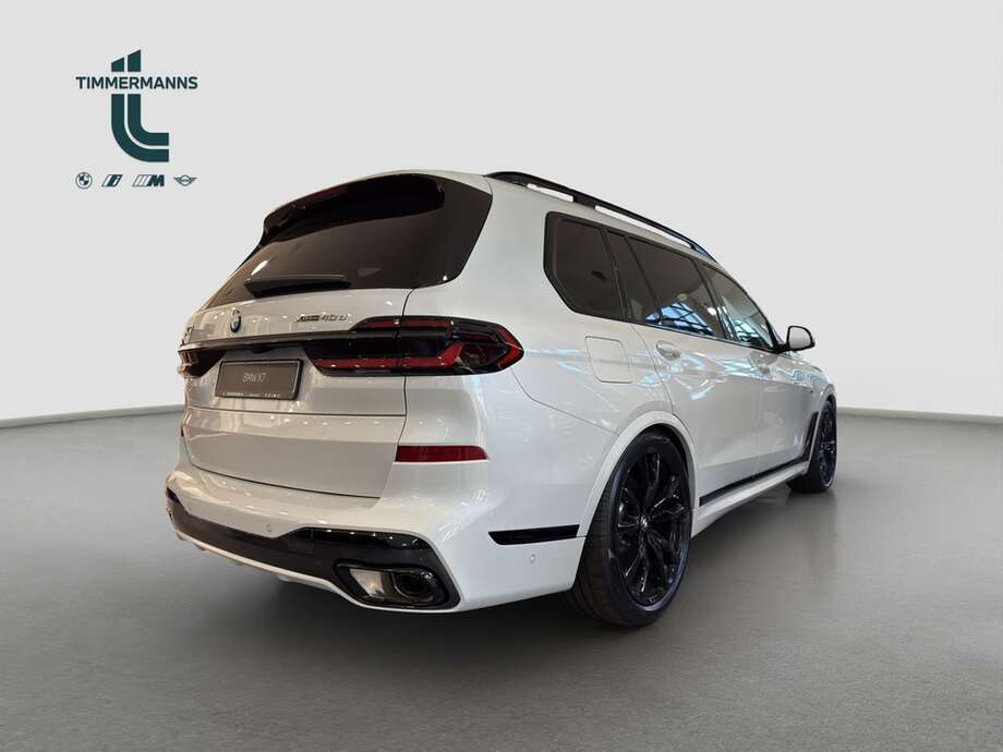 BMW X7 xDrive40d (Bild 12/16)