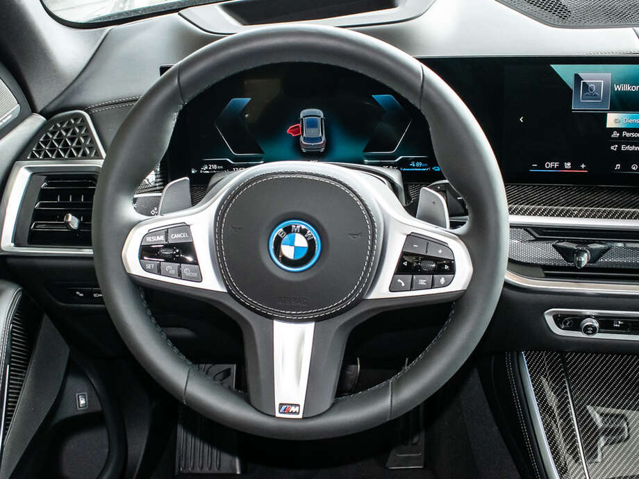 BMW X5 (Bild 16/18)