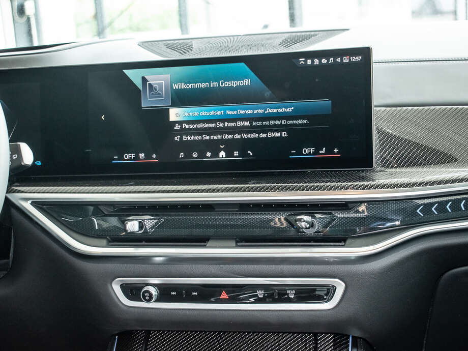 BMW X5 (Bild 17/18)