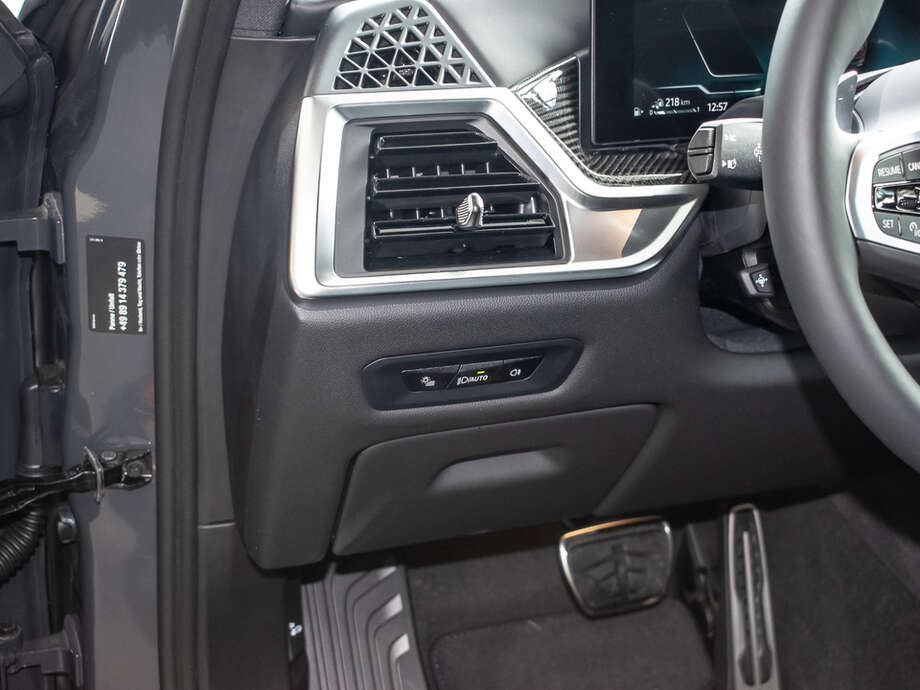 BMW X5 (Bild 4/18)
