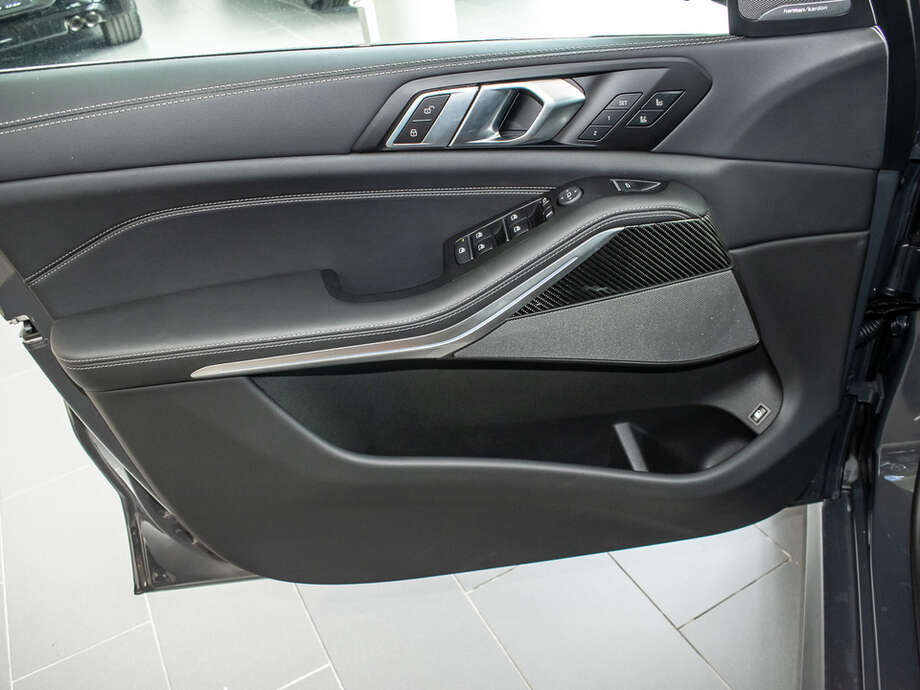 BMW X5 (Bild 5/18)