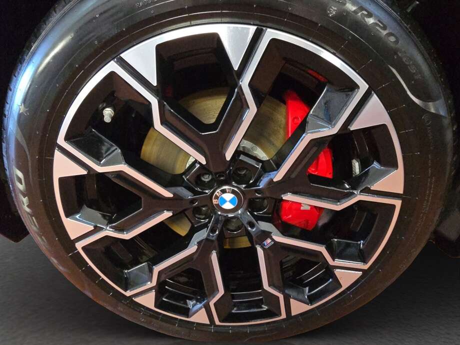 BMW X3 M50 (Bild 9/19)