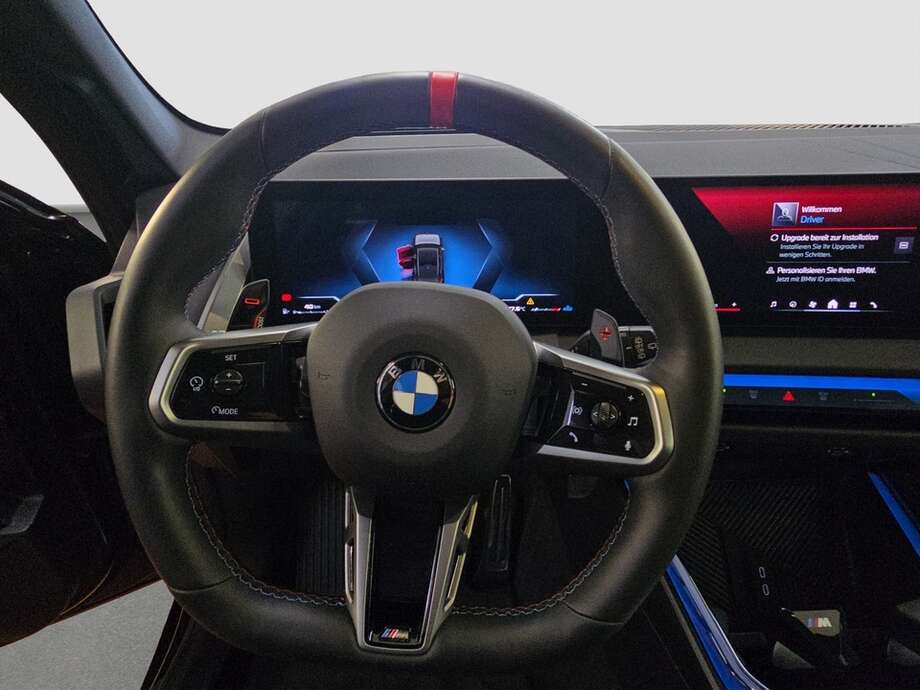 BMW X3 M50 (Bild 12/19)