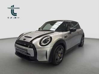 MINI Cooper SE (Bild 1/17)