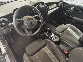 MINI Cooper SE (Bild 3/17)
