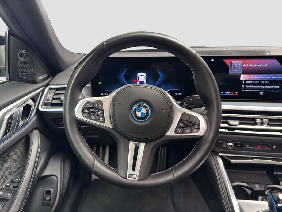 BMW i4 (Bild 4/17)