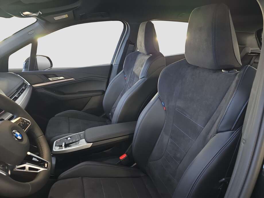 BMW 218 Active Tourer (Bild 19/19)