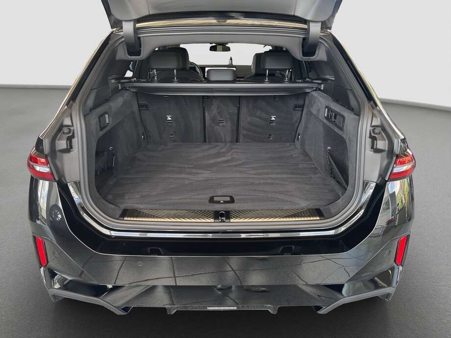 BMW 520d (Bild 6/18)