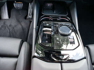 BMW 520d (Bild 2/18)