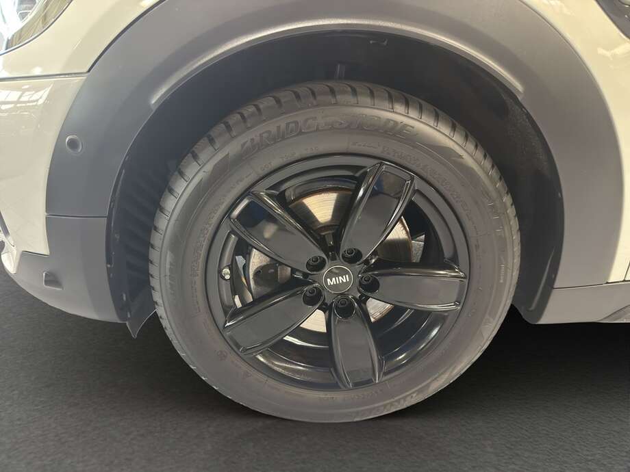 MINI Cooper D Countryman (Bild 15/17)