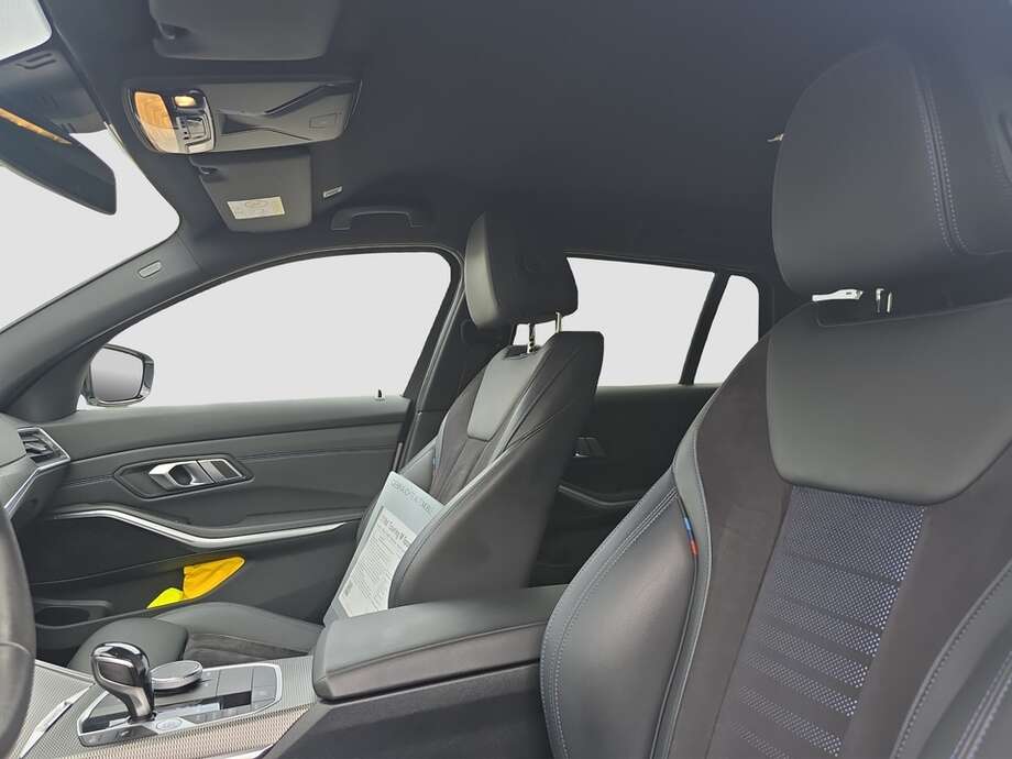 BMW 318d (Bild 3/19)
