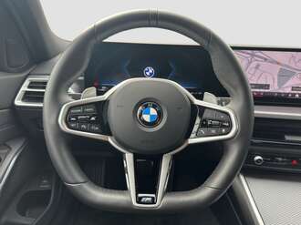 BMW 330i xDrive (Bild 2/15)