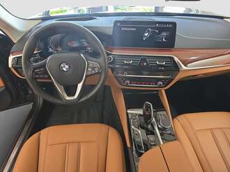 BMW 540d xDrive (Bild 3/19)