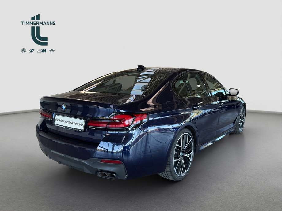 BMW M550 (Bild 18/22)