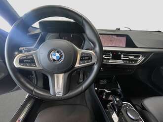 BMW 118i (Bild 3/17)