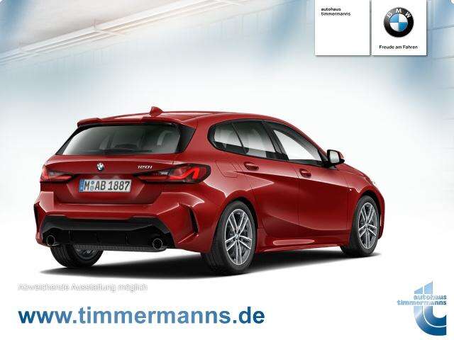BMW 120i (Bild 2/5)