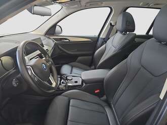 BMW X3 (Bild 1/18)