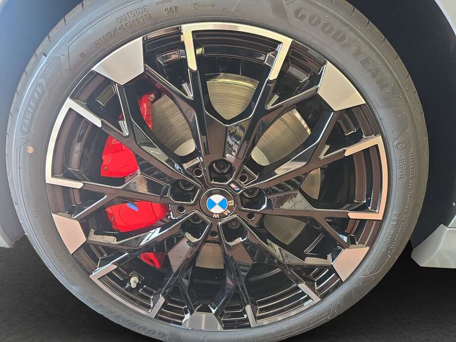 BMW M135 (Bild 17/17)