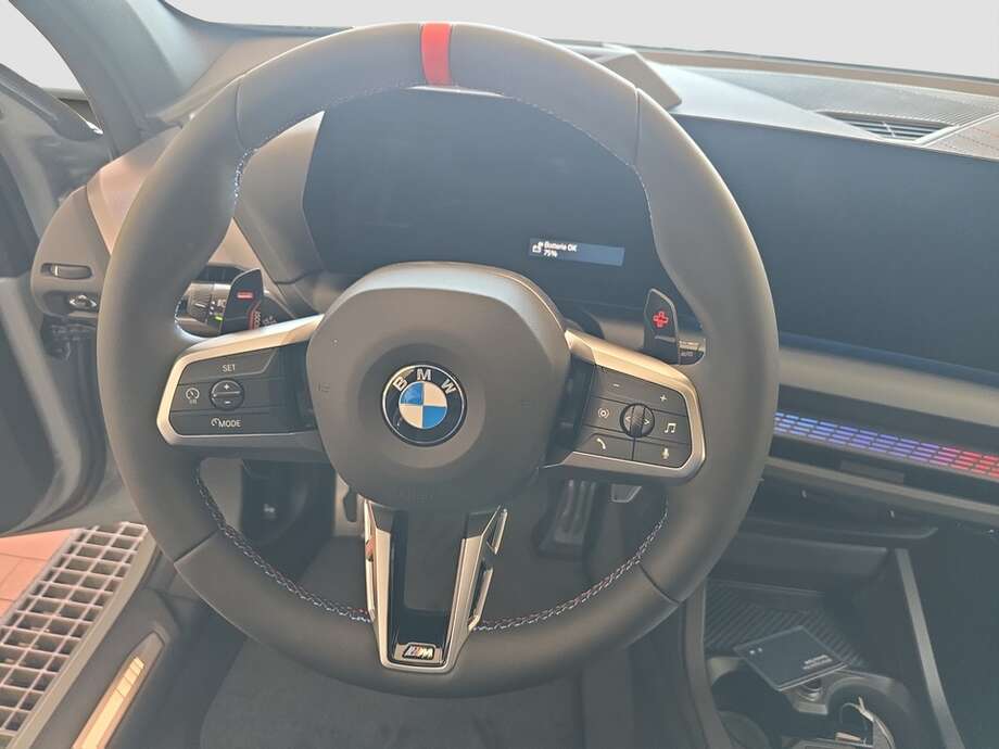 BMW M135 (Bild 4/17)
