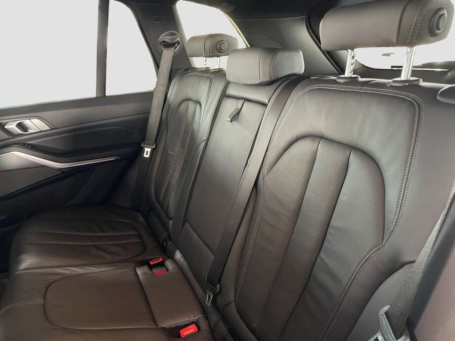 BMW X5 (Bild 6/15)
