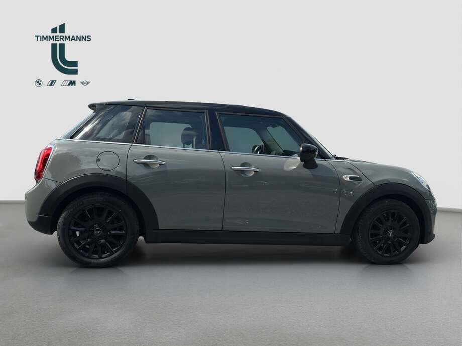 MINI Cooper (Bild 15/18)