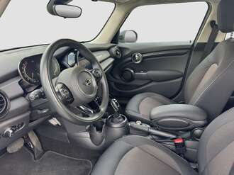 MINI Cooper (Bild 1/18)