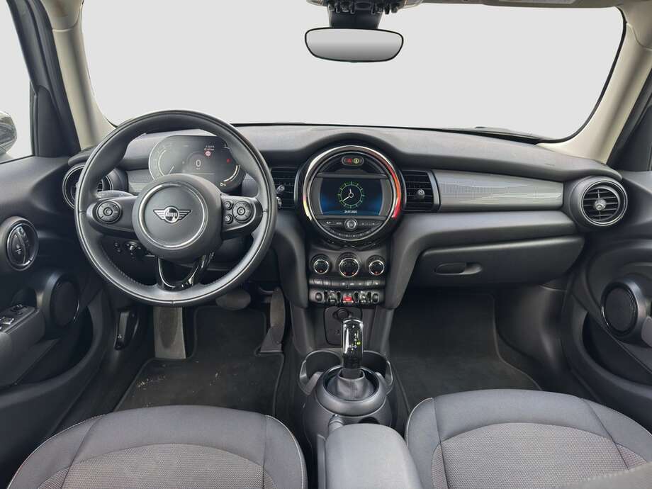 MINI Cooper (Bild 4/18)