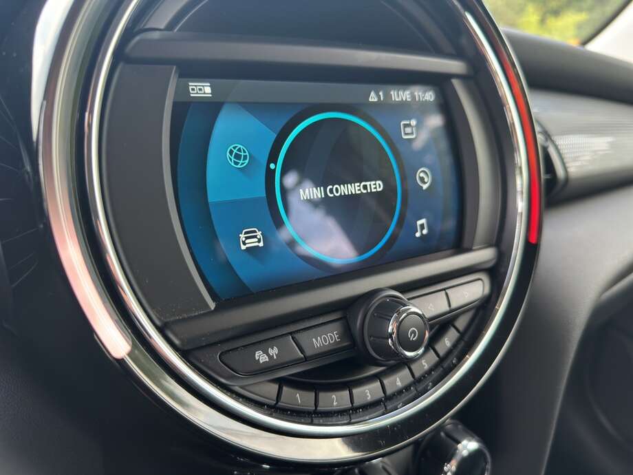 MINI Cooper (Bild 10/18)