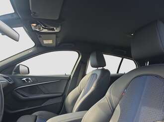 BMW 118i (Bild 3/18)