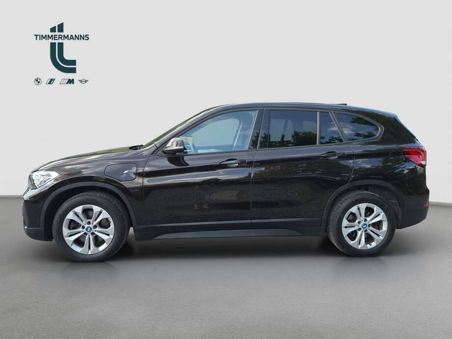 BMW X1 (Bild 8/15)