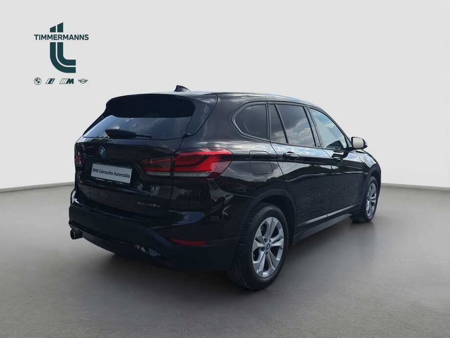 BMW X1 (Bild 11/15)