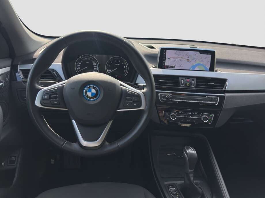 BMW X1 (Bild 4/15)
