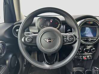 MINI Cooper (Bild 1/18)
