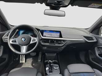 BMW 118i (Bild 1/18)