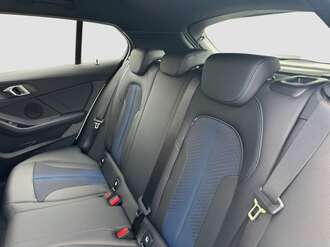 BMW 118i (Bild 2/18)
