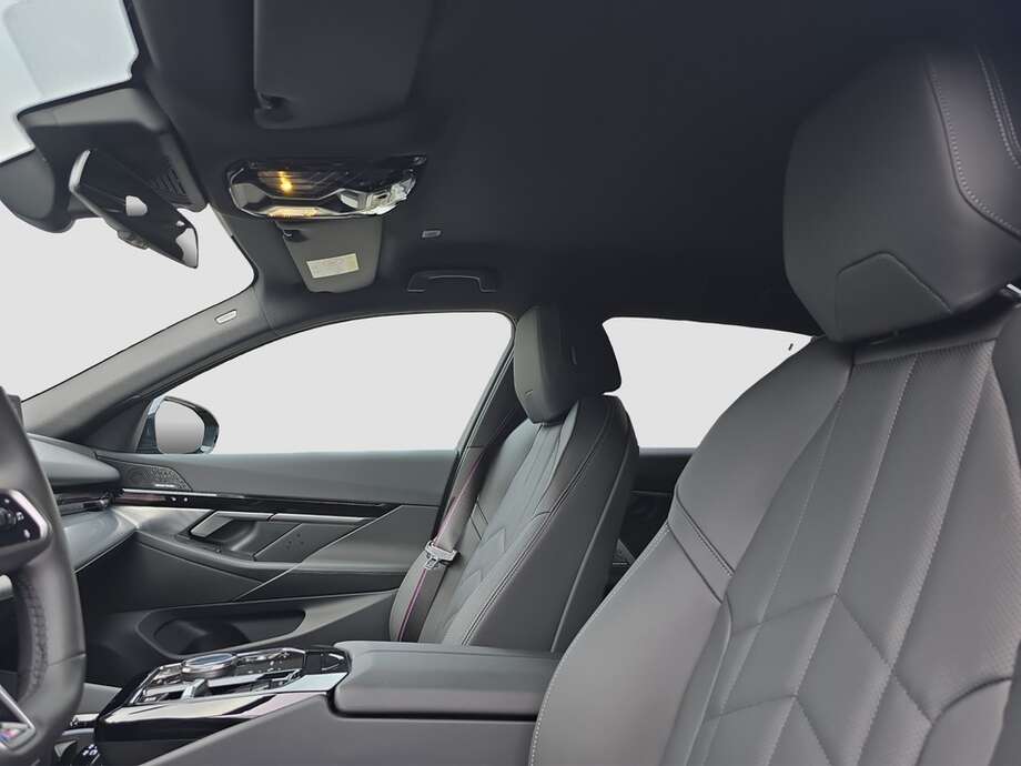 BMW 520d (Bild 3/19)