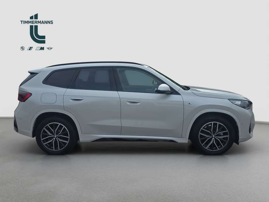 BMW X1 (Bild 15/18)