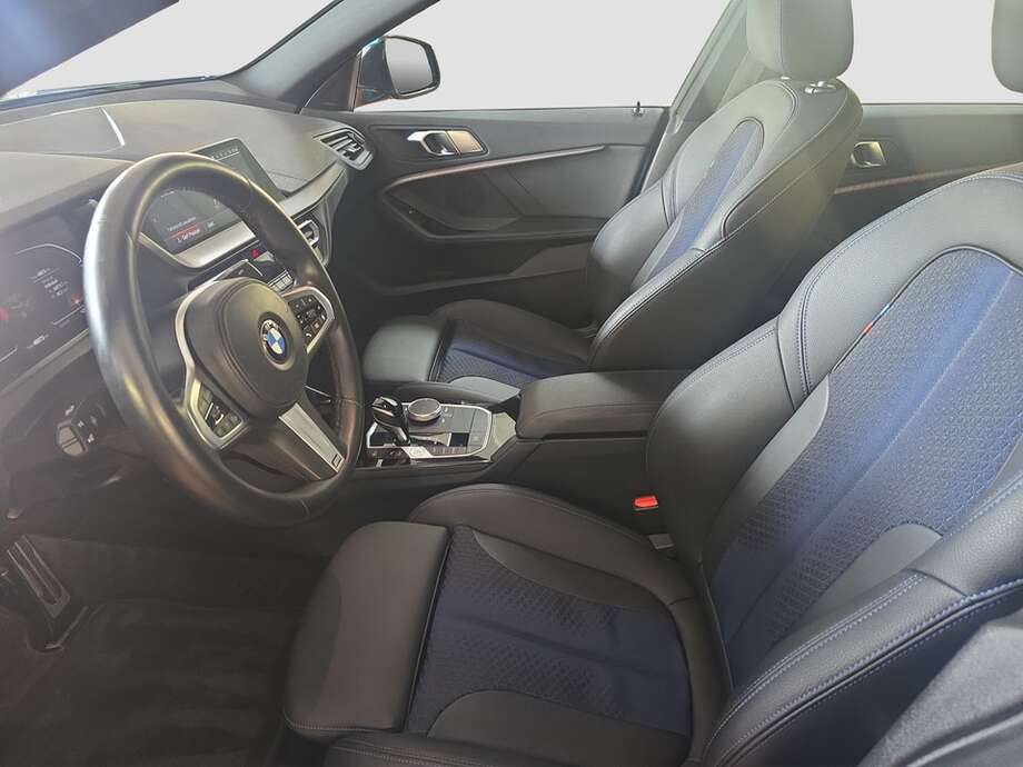BMW 220 Gran Coupé (Bild 2/18)