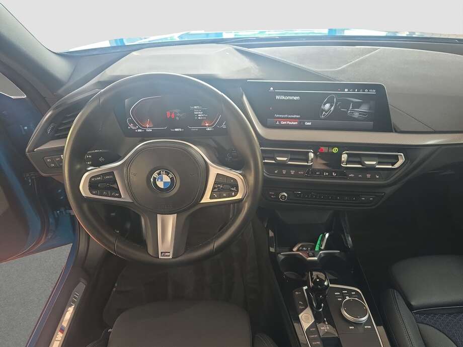 BMW 220 Gran Coupé (Bild 5/18)
