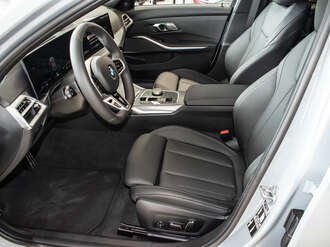 BMW 320d (Bild 3/19)