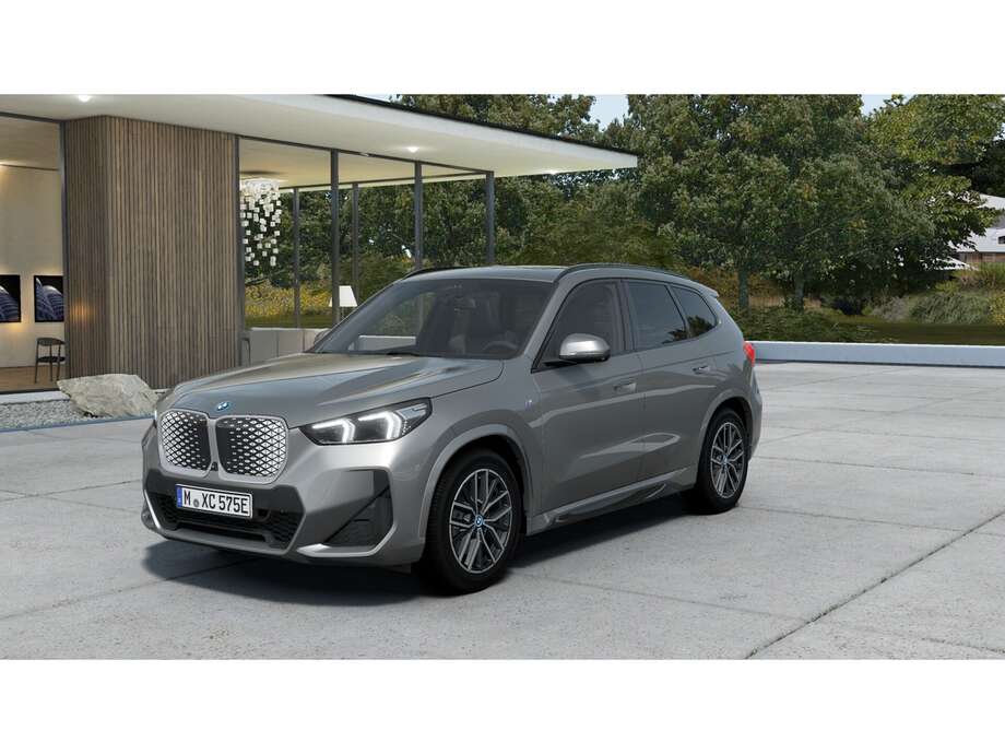 BMW iX1 eDrive20 (Bild 1/6)
