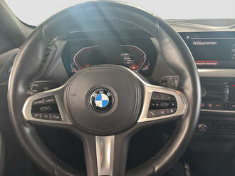 BMW 120i (Bild 2/15)