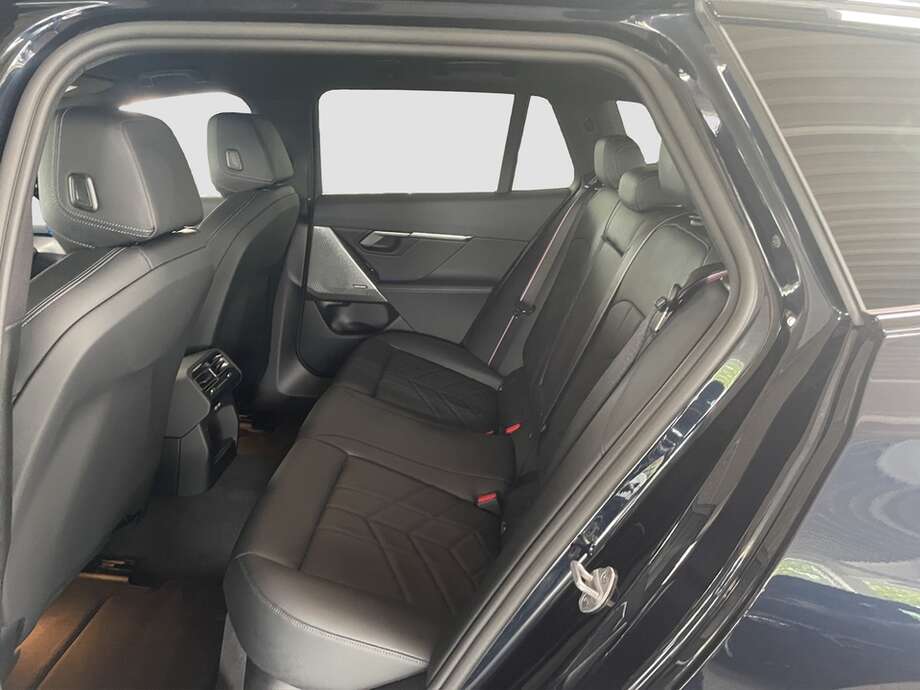 BMW 520d (Bild 5/15)