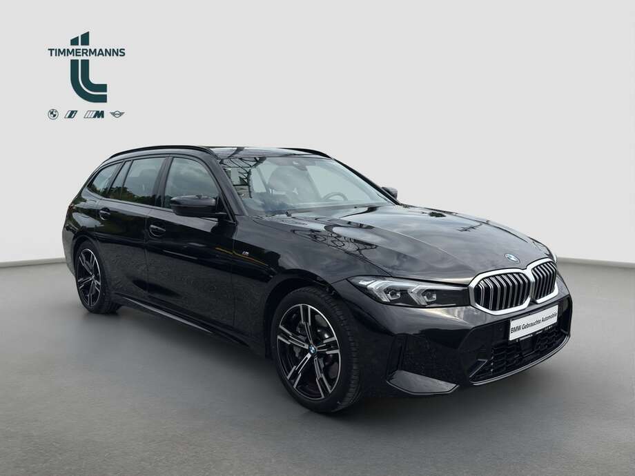 BMW 330i xDrive (Bild 11/15)