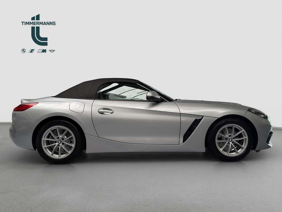 BMW Z4 (Bild 12/15)